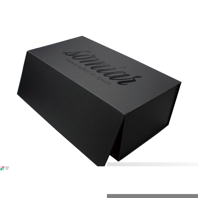collapsible storage magnetic closure box