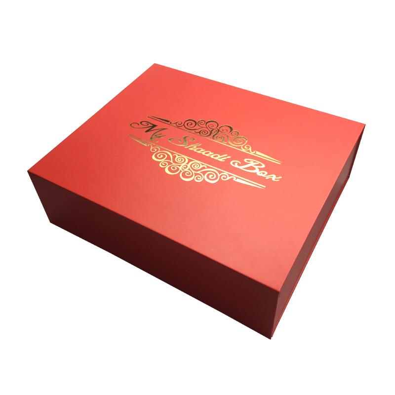 Romantic and wedding custom foldable packaging boxes