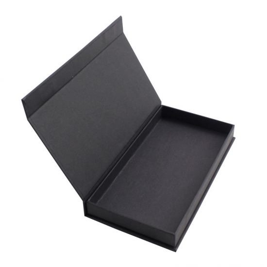 Black small magnetic flip top box