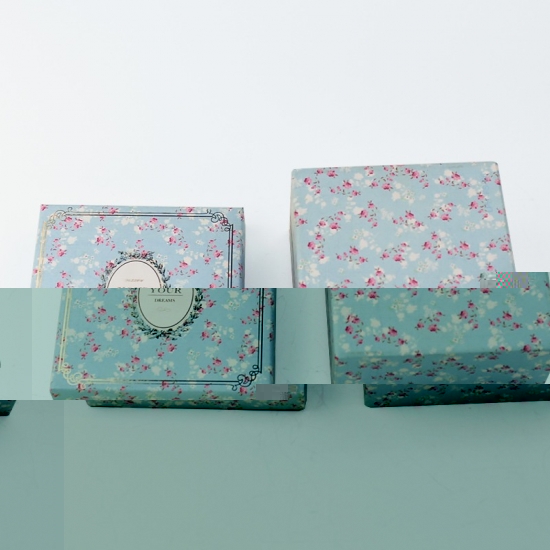 Custom blue romantic flower pattern gift lid and base box