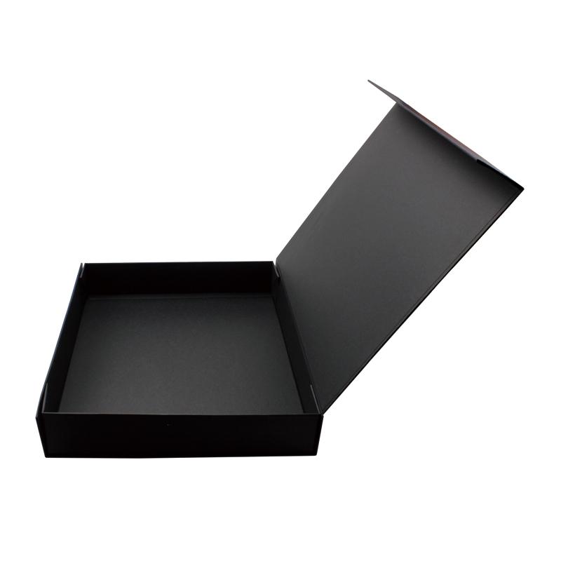 Black simple no logo plain small flat cardboard foldable boxes